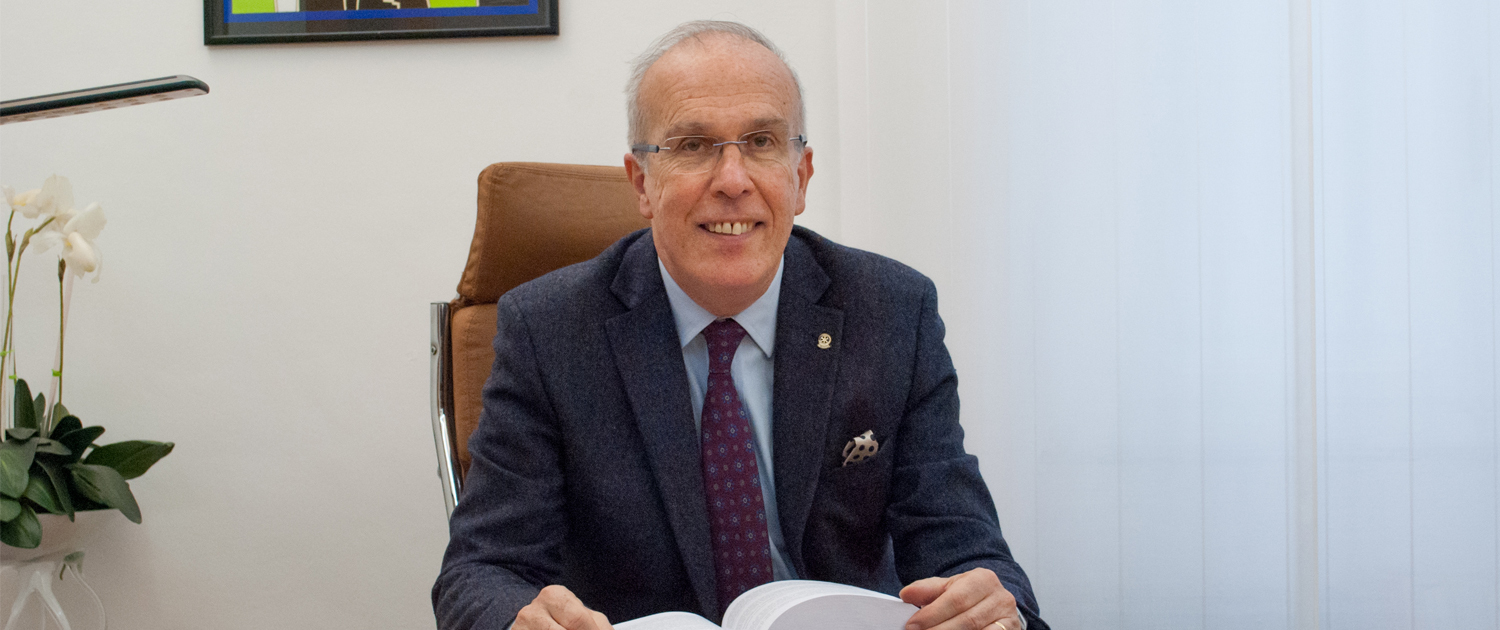 Avv. Mario Camerano